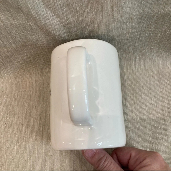 MAGENTA Designed By Rae Dunn Nest  Rare Mug Vintage Artisan Collection. - Picture 7 of 7